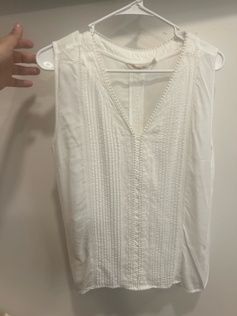 Soft Surroundings Sleeveless White Pintuck V-Neck Top
